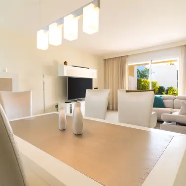 Venta de apartamento en planta baja en El Paraiso