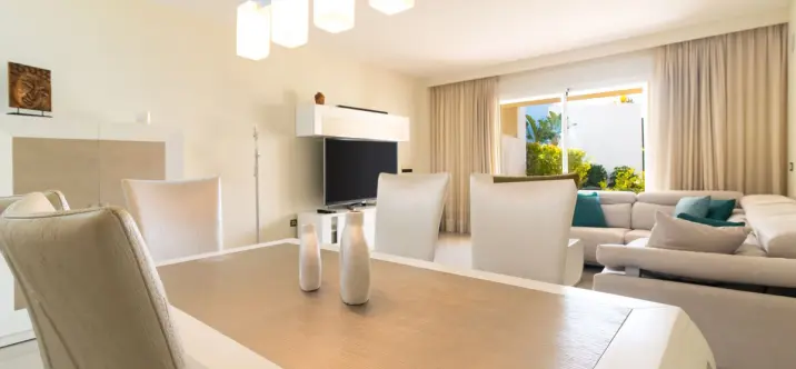 Venta de apartamento en planta baja en El Paraiso 2