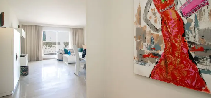 Venta de apartamento en planta baja en El Paraiso 4