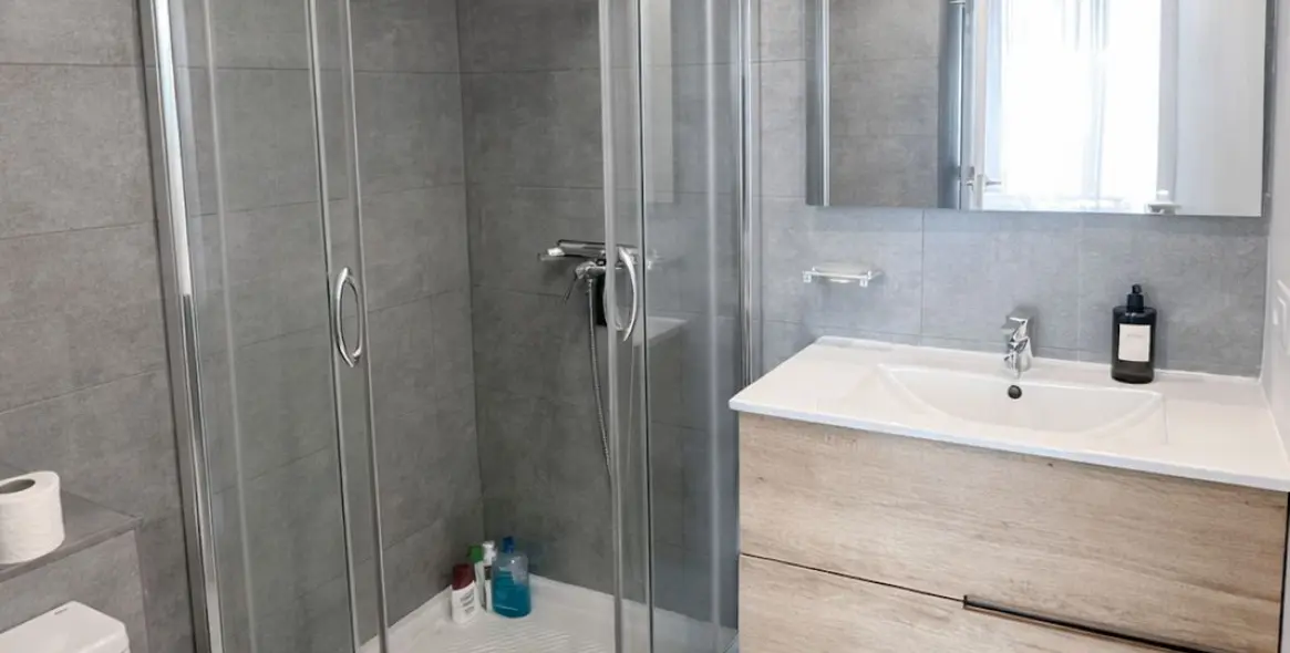 Sale of middle floor apartment in Marbella 9