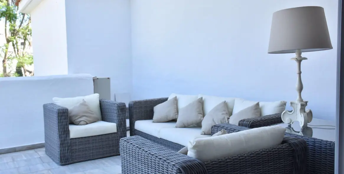 Продажа апартаментов на первом этаже в Elviria 11
