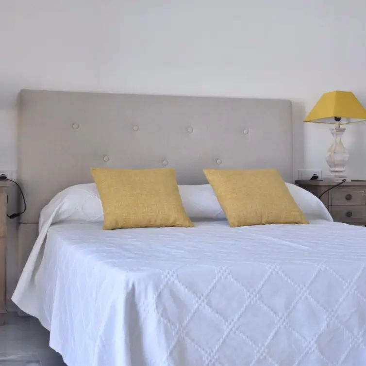 Sale of ground floor apartment in Elviria