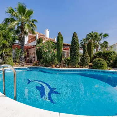 Venta de villa independiente en Coín