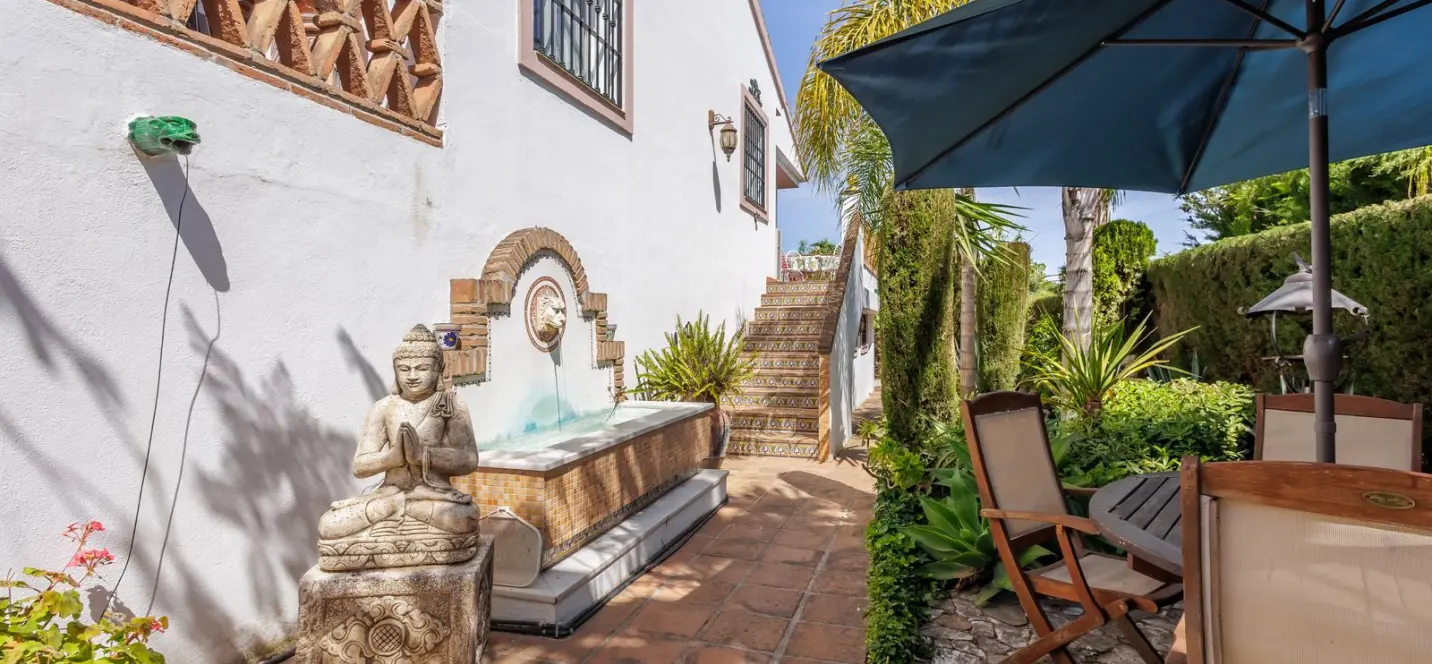 Venta de villa independiente en Coín 1