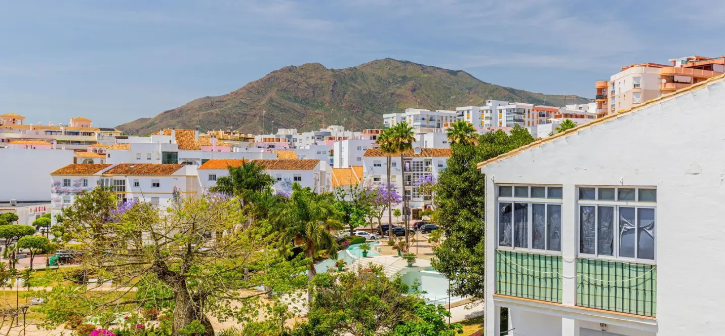 Продажа пентхауса в Estepona 0