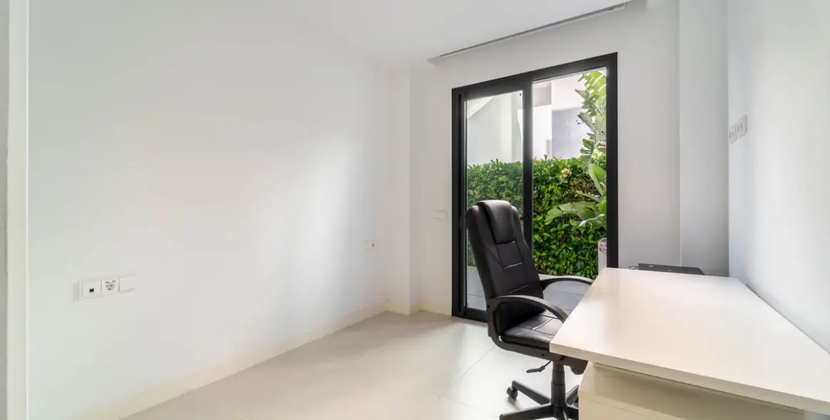 Venta de apartamento en planta baja en Fuengirola 35
