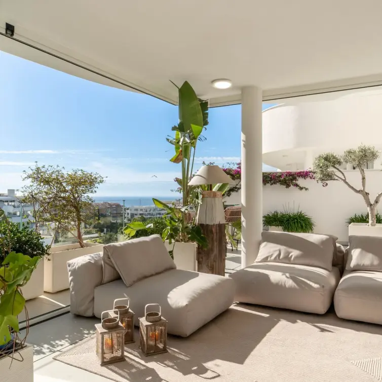 Venta de apartamento en planta baja en Higueron