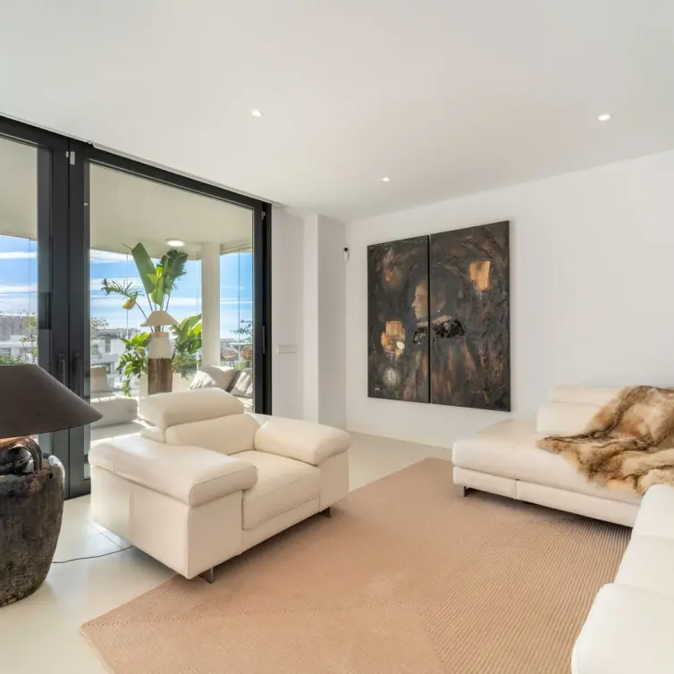 Venta de apartamento en planta baja en Higueron