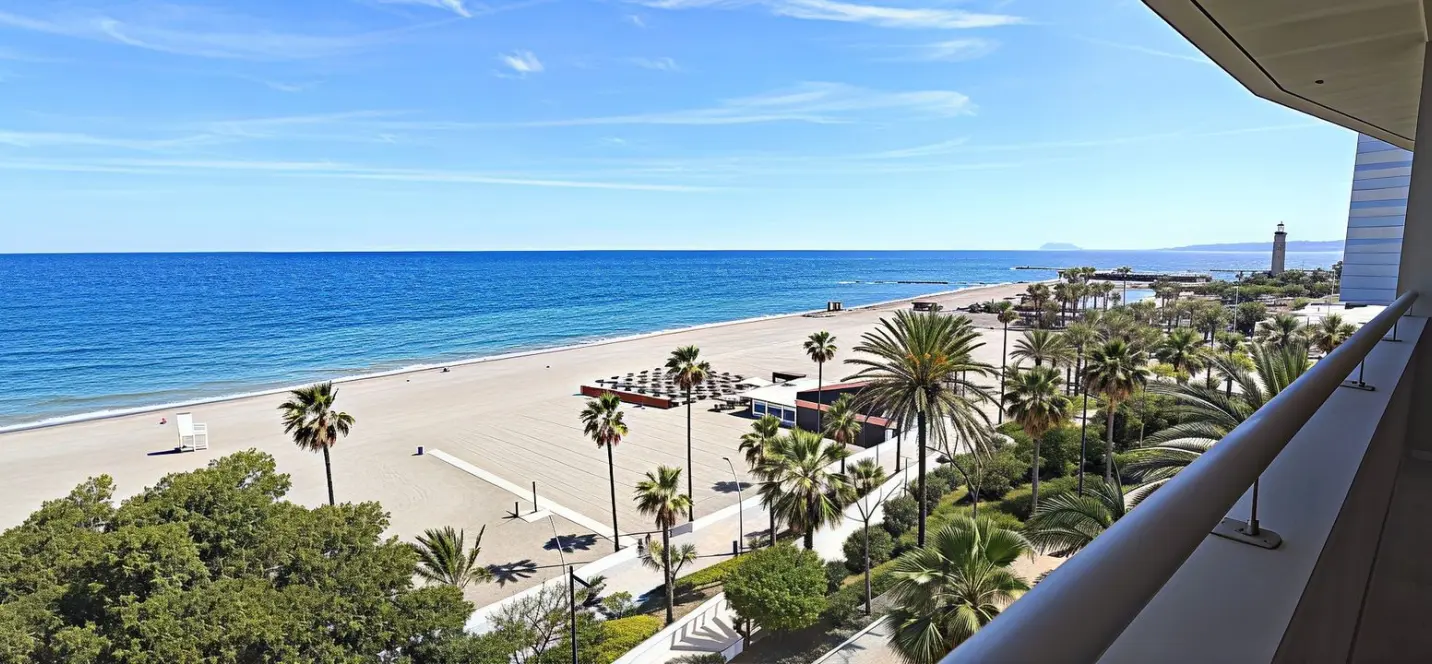Sale of middle floor apartment in Estepona 0