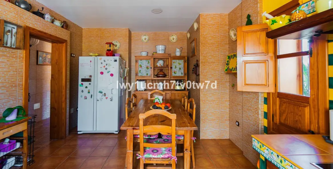 Продажа  отдельно стоящей виллы в Torremolinos 20