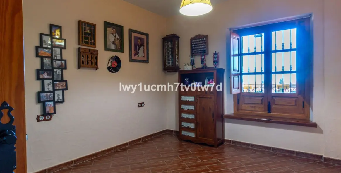 Продажа  отдельно стоящей виллы в Torremolinos 23