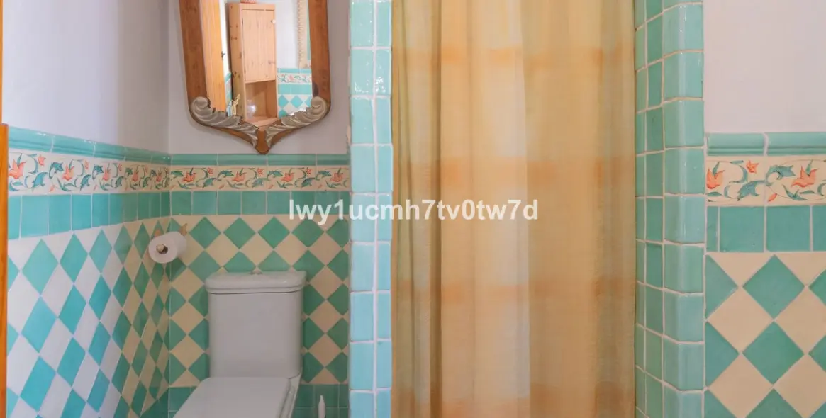 Продажа  отдельно стоящей виллы в Torremolinos 32