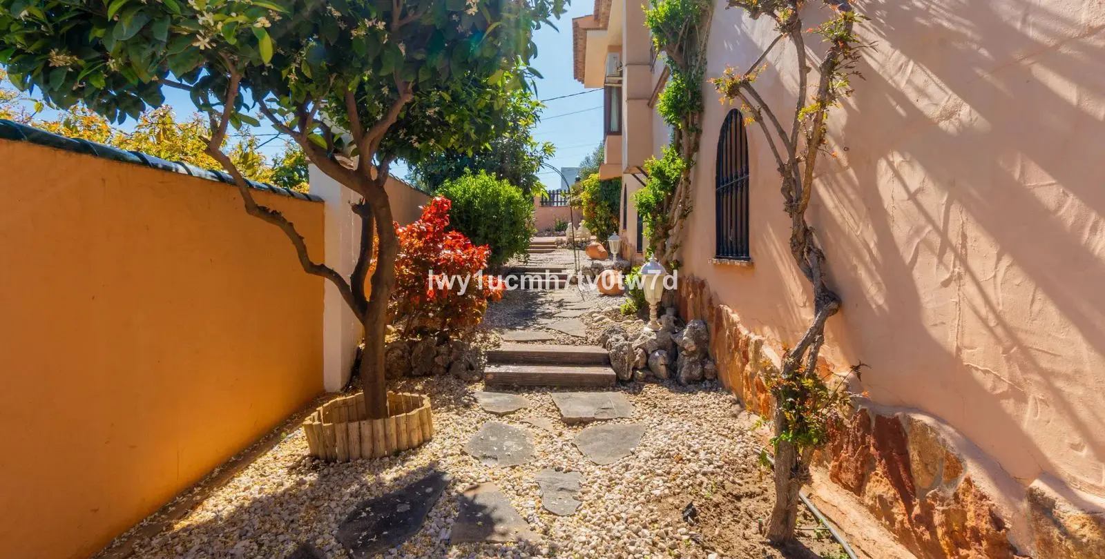 Sale of detached villa in Torremolinos 11