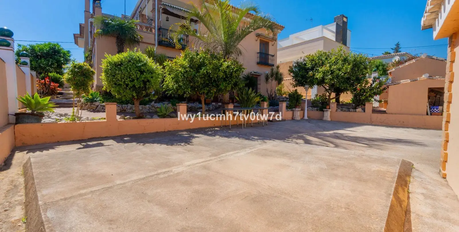 Sale of detached villa in Torremolinos 12