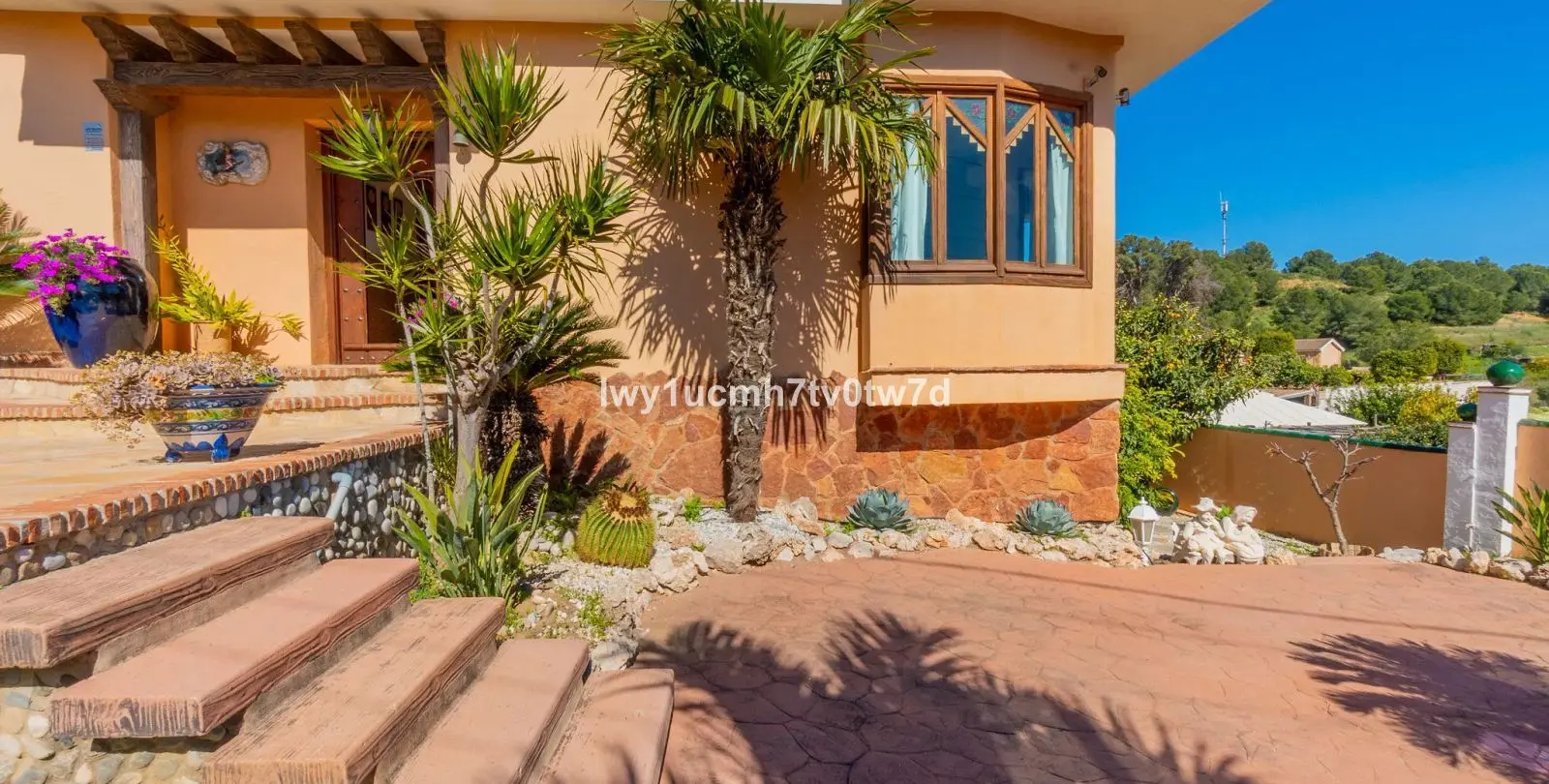 Sale of detached villa in Torremolinos 38