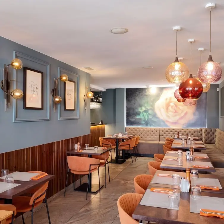 Sale of restaurant in La Duquesa