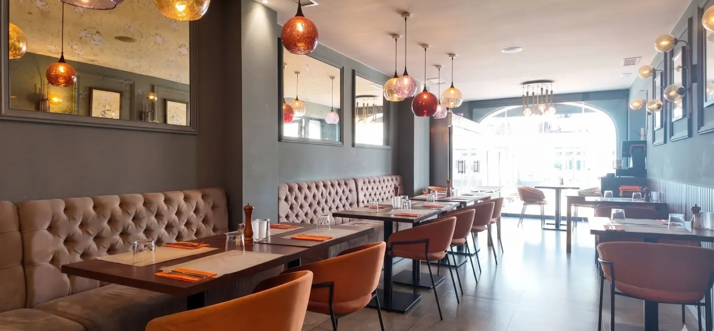 Sale of restaurant in La Duquesa 4