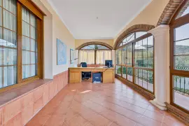 Image 6 thumb