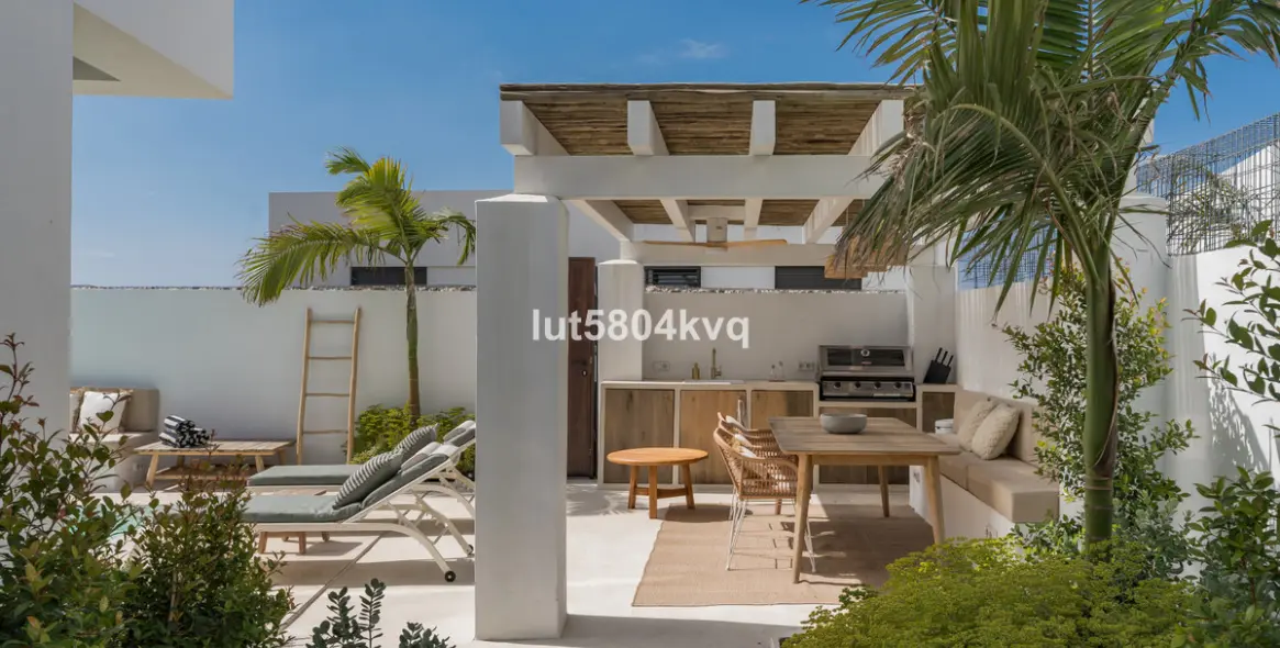 Venta de casa pareada en Riviera del Sol 35