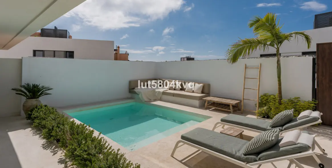 Venta de casa pareada en Riviera del Sol 36