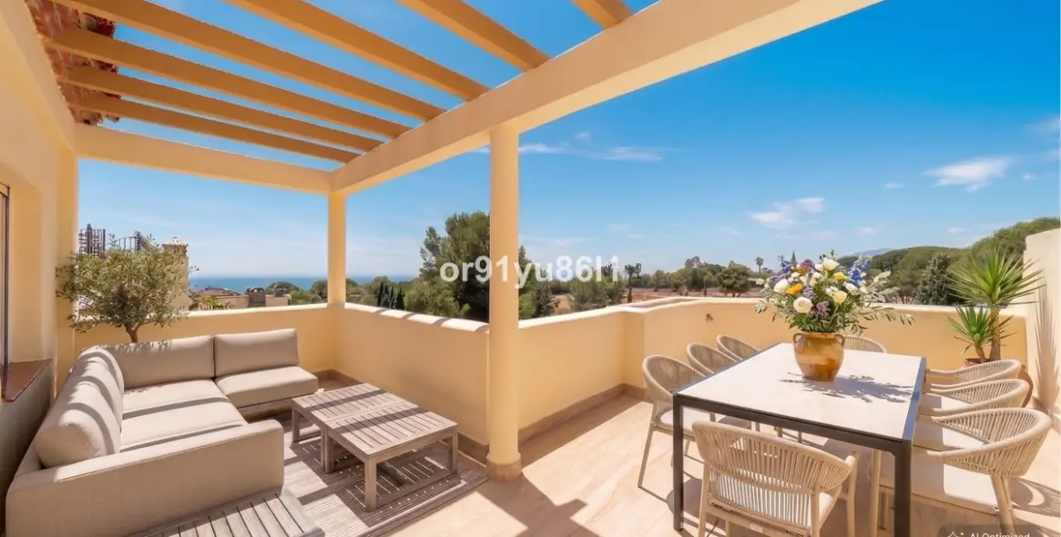 Venta de casa pareada en Nagüeles 1