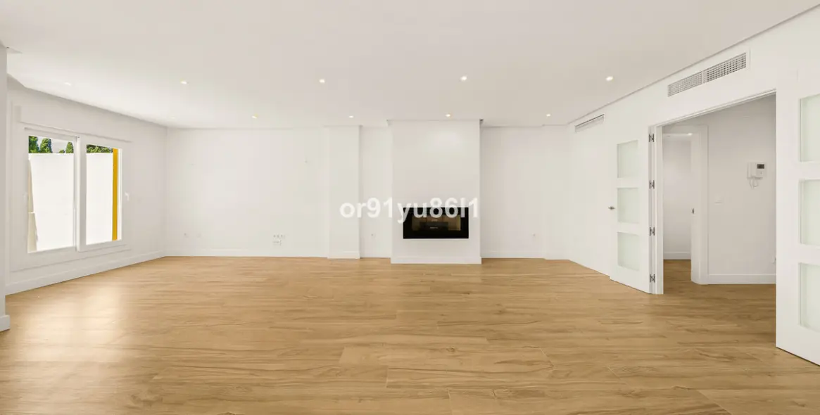 Venta de casa pareada en Nagüeles 5