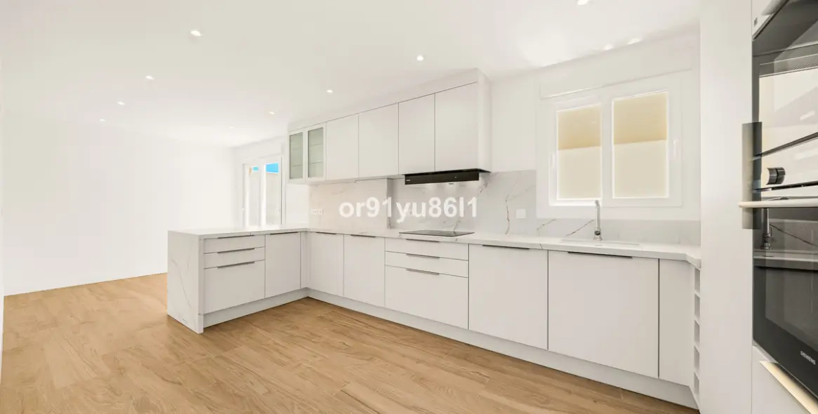 Venta de casa pareada en Nagüeles 8