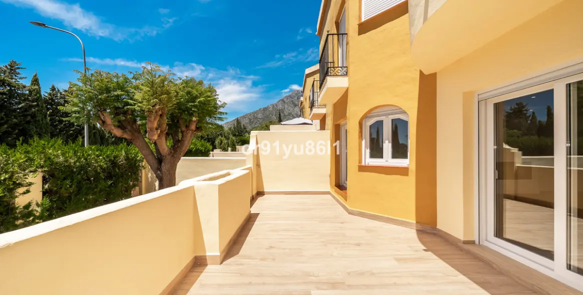 Venta de casa pareada en Nagüeles 22