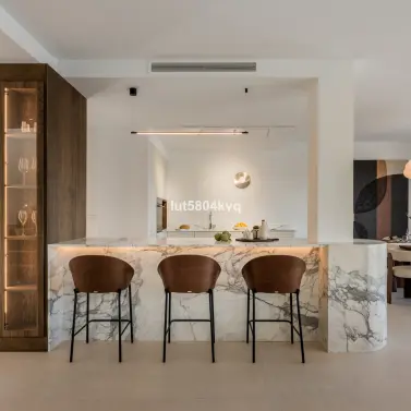 Venta de ático dúplex en Nueva Andalucía