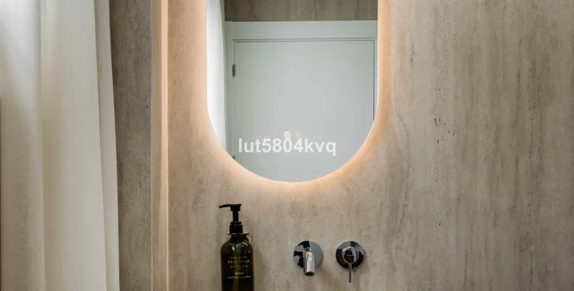 Venta de ático dúplex en Nueva Andalucía 53