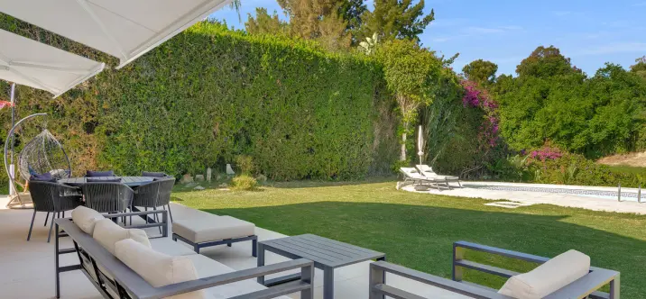 Venta de villa independiente en Guadalmina Alta 2
