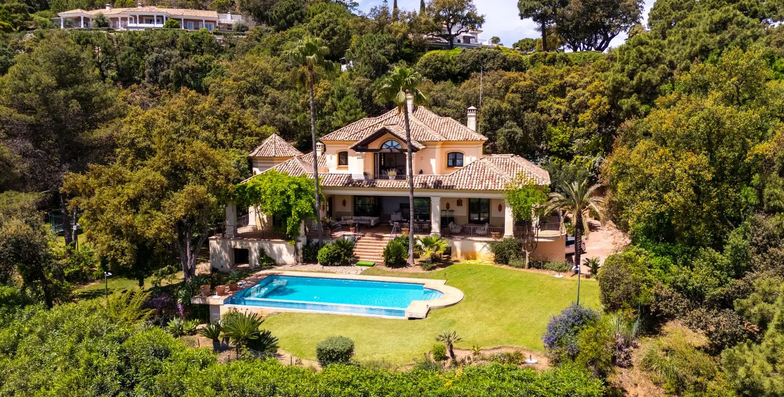 Sale of detached villa in La Zagaleta 7