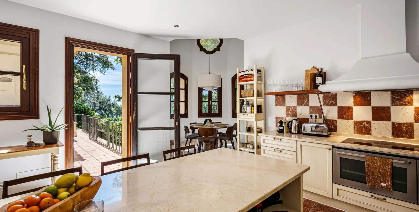 Sale of detached villa in La Zagaleta 17