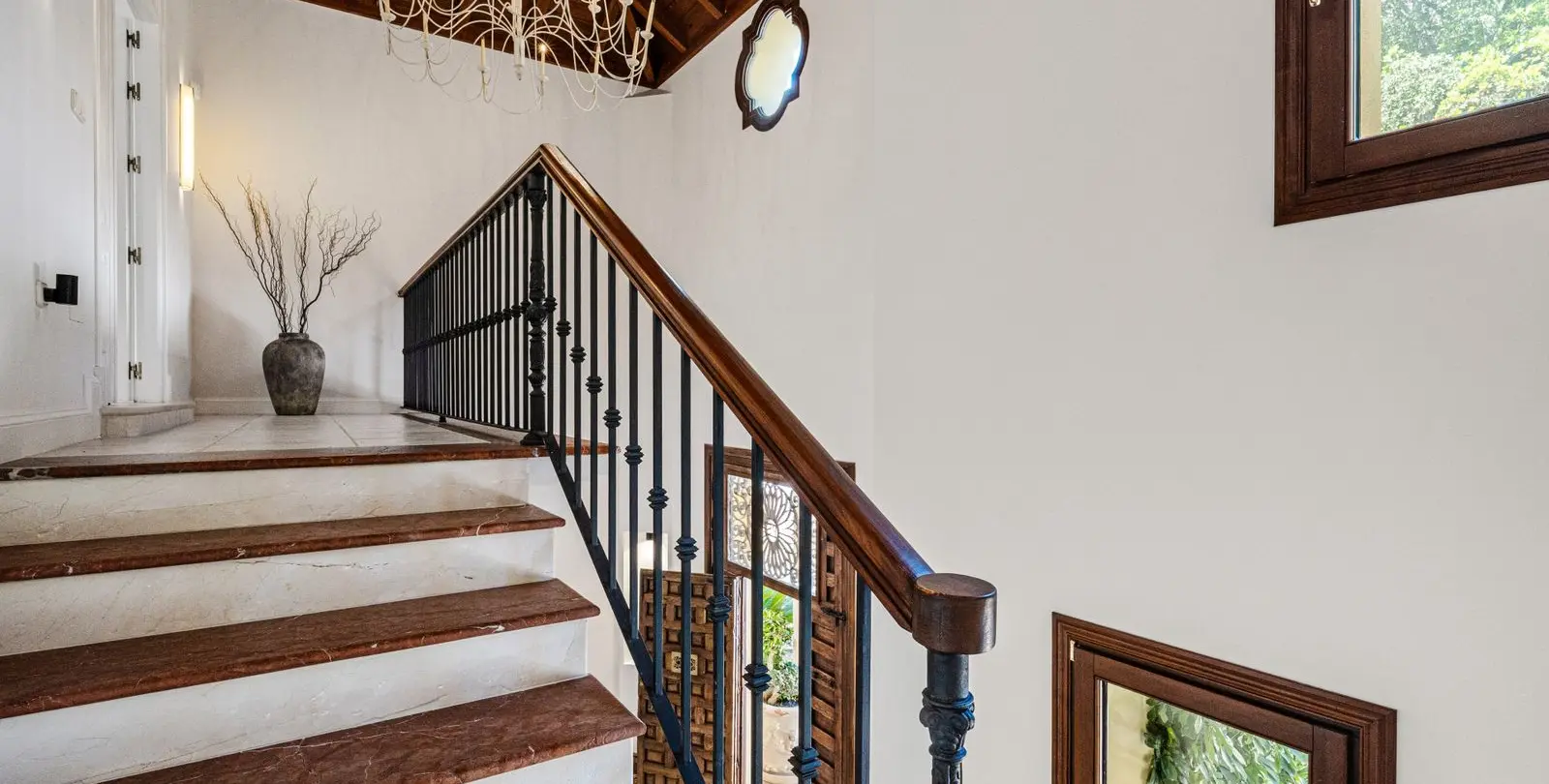 Sale of detached villa in La Zagaleta 19