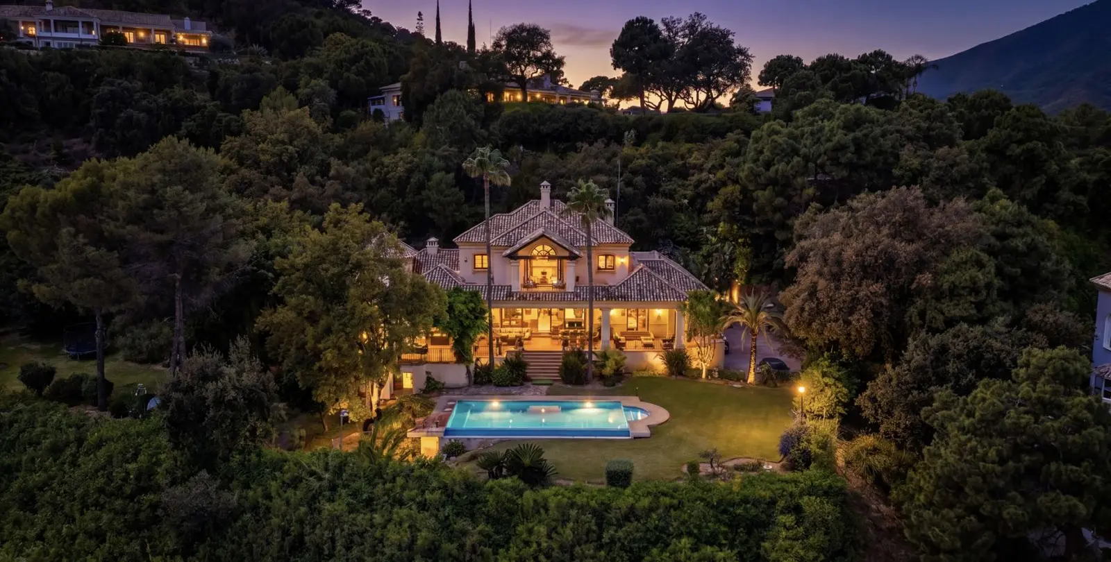 Sale of detached villa in La Zagaleta 44