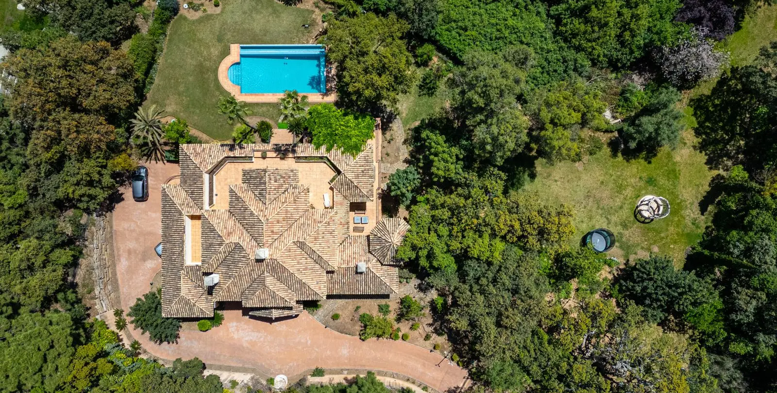 Sale of detached villa in La Zagaleta 49