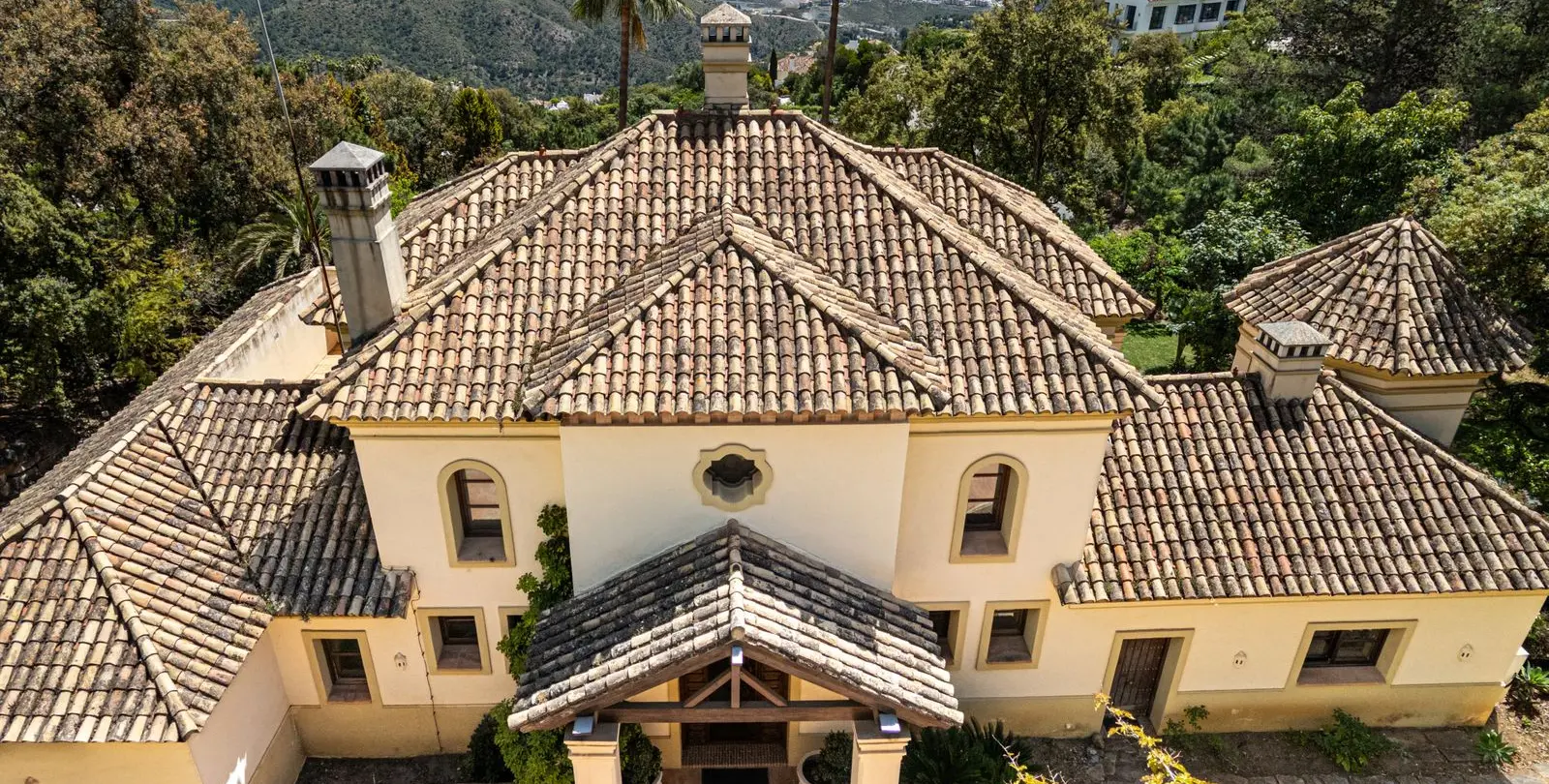 Sale of detached villa in La Zagaleta 52
