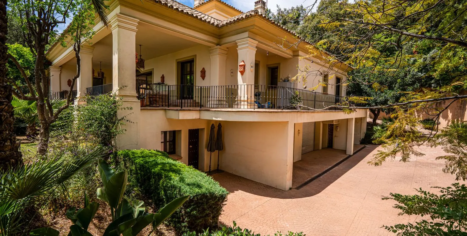 Sale of detached villa in La Zagaleta 65