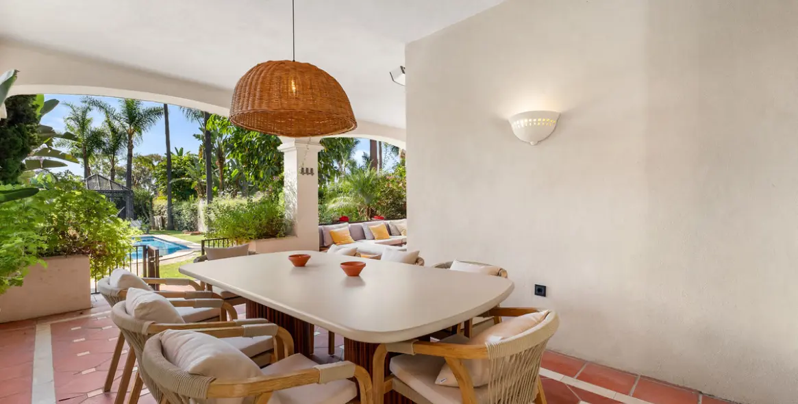 Long-term rent of semi-detached house in Nueva Andalucía 65