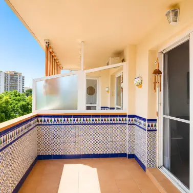 Продажа апартаментов на среднем этаже в Fuengirola