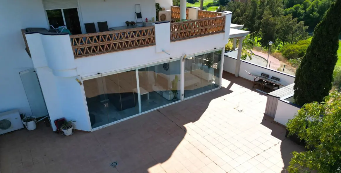 Продажа апартаментов на первом этаже в Riviera del Sol 19
