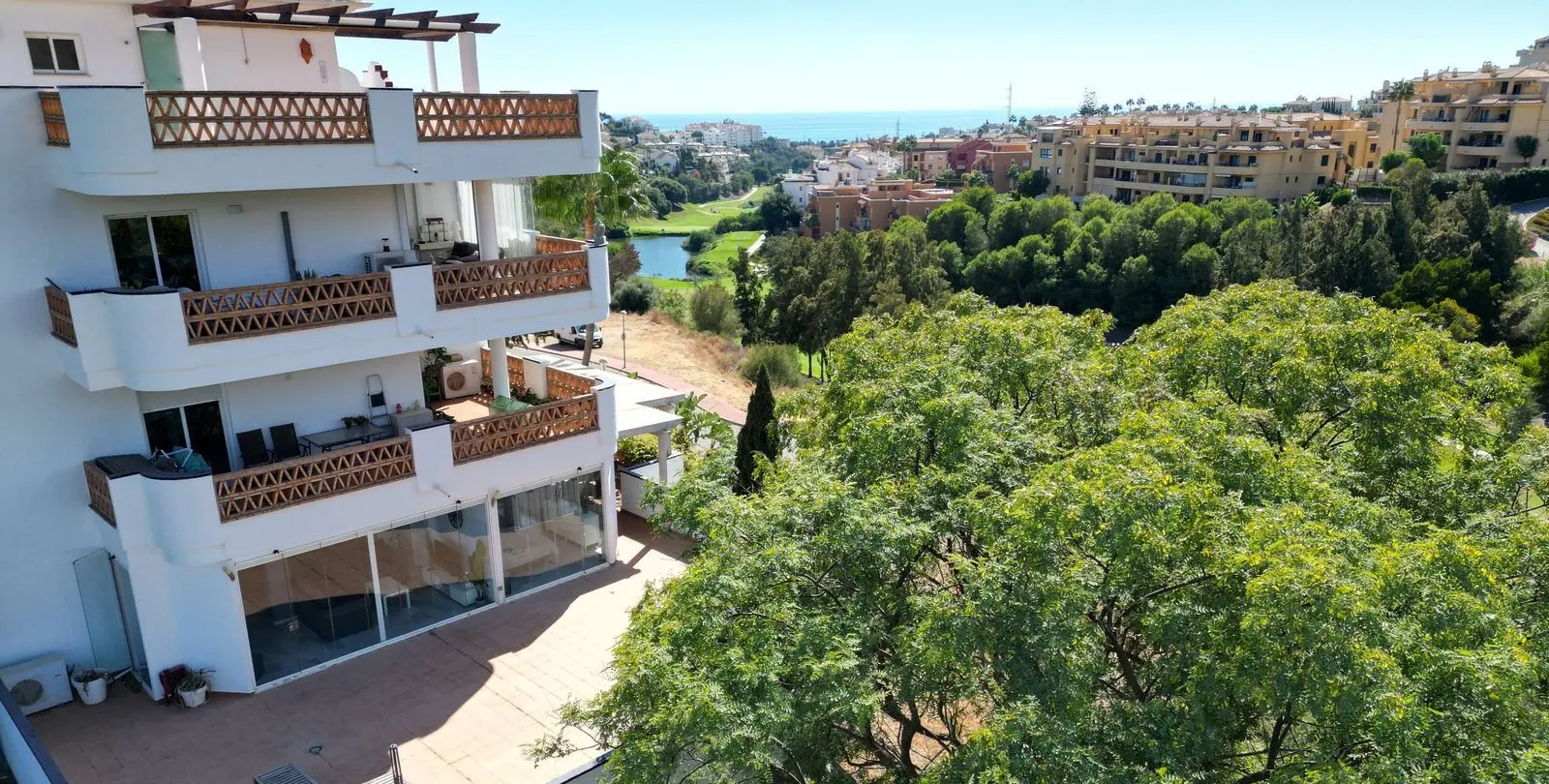 Venta de apartamento en planta baja en Riviera del Sol 17