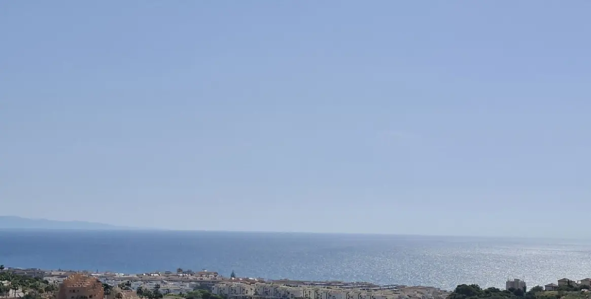 Venta de adosado en La Duquesa 9
