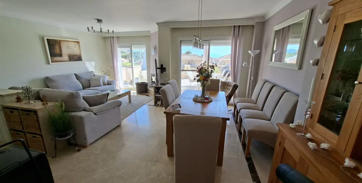 Venta de adosado en La Duquesa 10