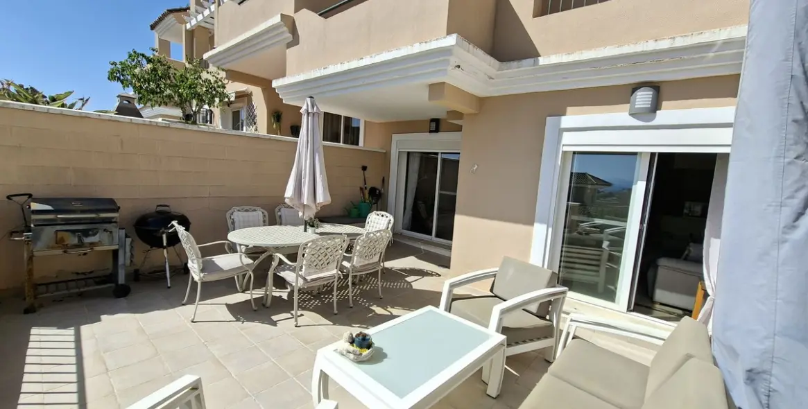 Venta de adosado en La Duquesa 31