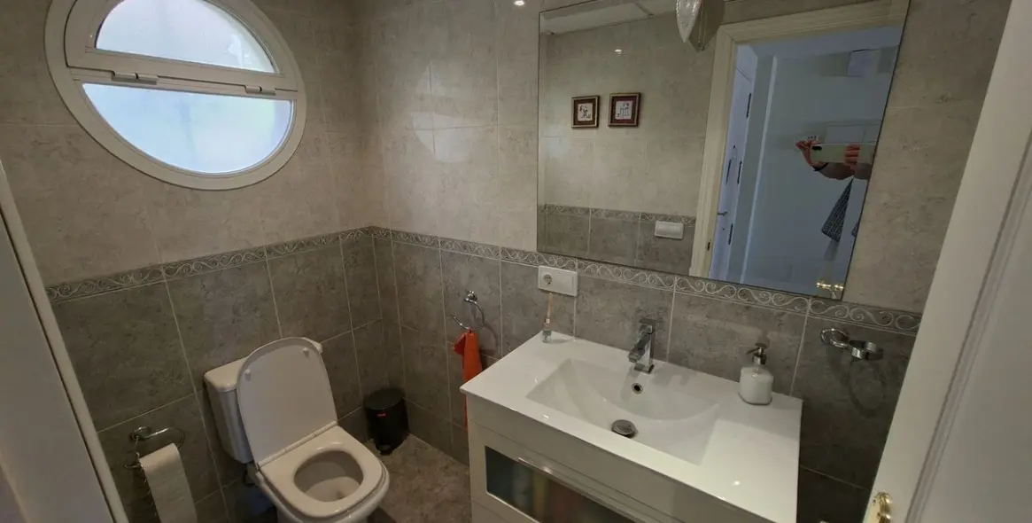 Venta de adosado en La Duquesa 36