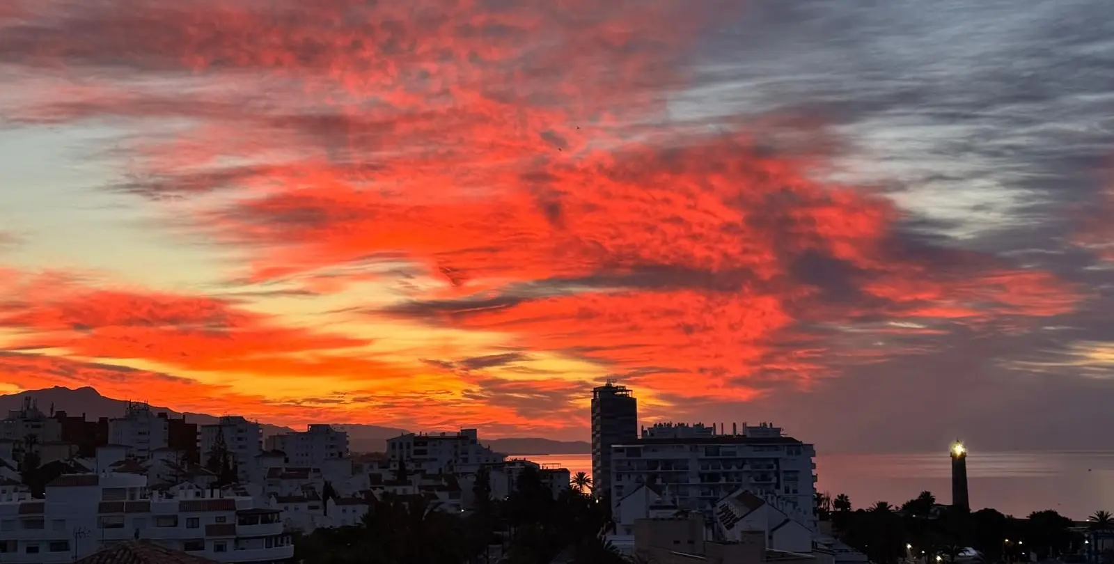 Продажа апартаментов на среднем этаже в Estepona 27
