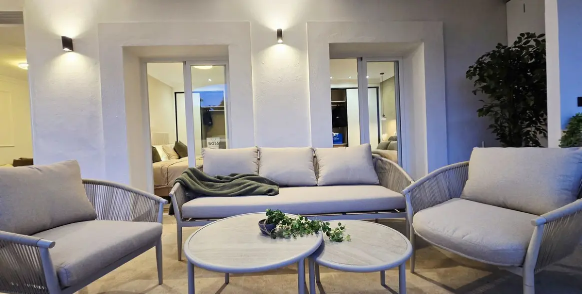 Продажа апартаментов на среднем этаже в La Quinta 12