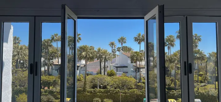 Sale of penthouse in Costalita 2
