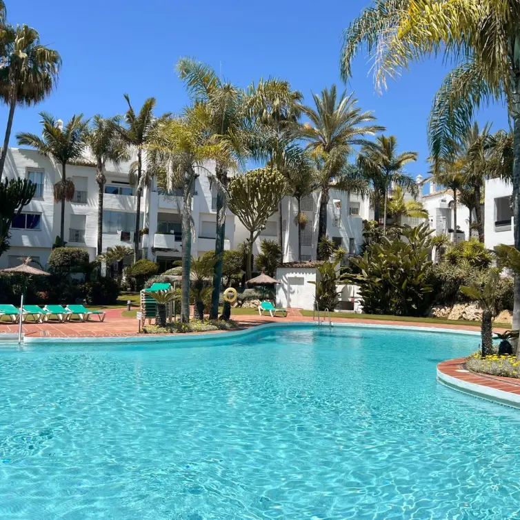 Sale of penthouse in Costalita
